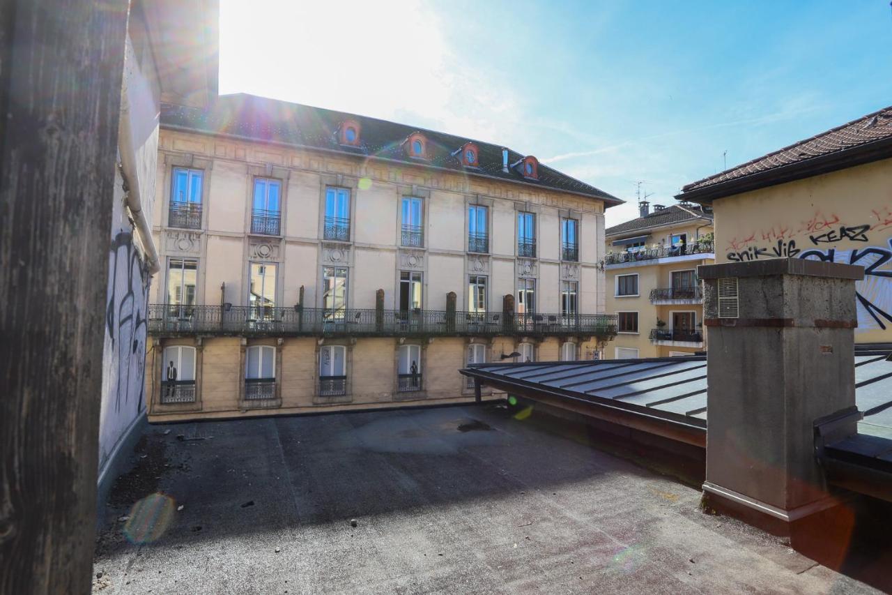 Reve Blanc 2 Etoiles A Annecy Centre Ville Et Lac Zewnętrze zdjęcie